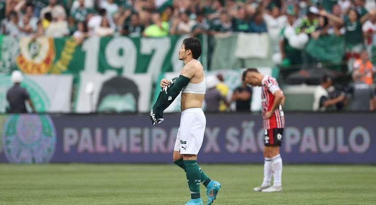 SP - Sao Paulo - 04/03/2022 - PAULISTA 2022 FINAL, PALMEIRAS X SAO PAULO -  Palmeiras player Raphael Veiga celebrates his goal during a match against Sao  Paulo at the Arena Allianz