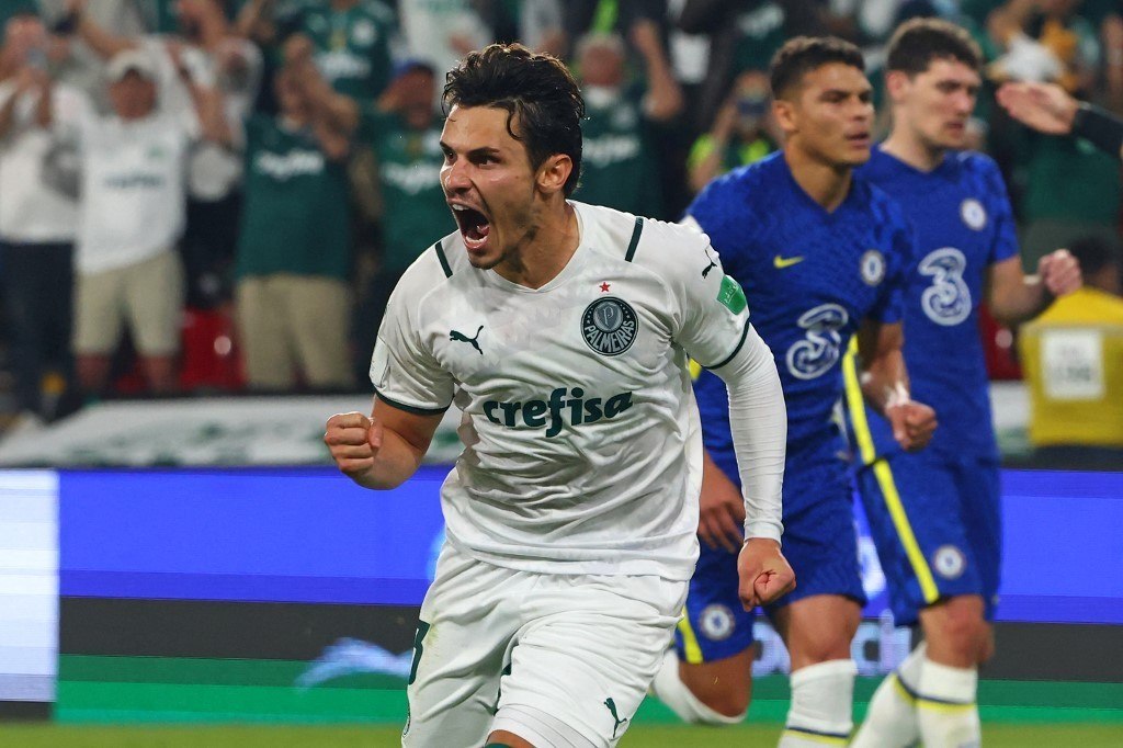 Azpilicueta faz história no Chelsea após vitória no Mundial de Clubes  contra o Palmeiras