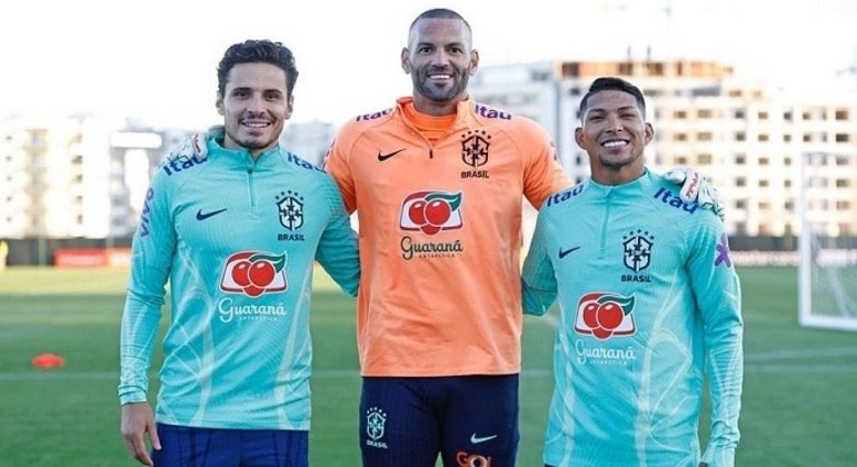 Raphael Veiga, Weverton e Rony defenderam a seleção na derrota para Marrocos