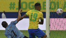 Brasil reencontra torcida e bom futebol na vitória contra Uruguai