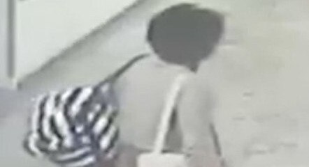 Câmeras flagraram suspeita 
de sequestro em maternidade do Rio