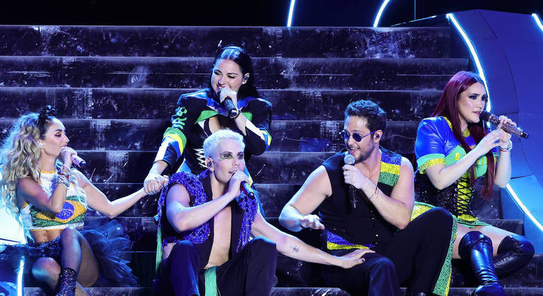 RBD fez um show repleto de simbologias