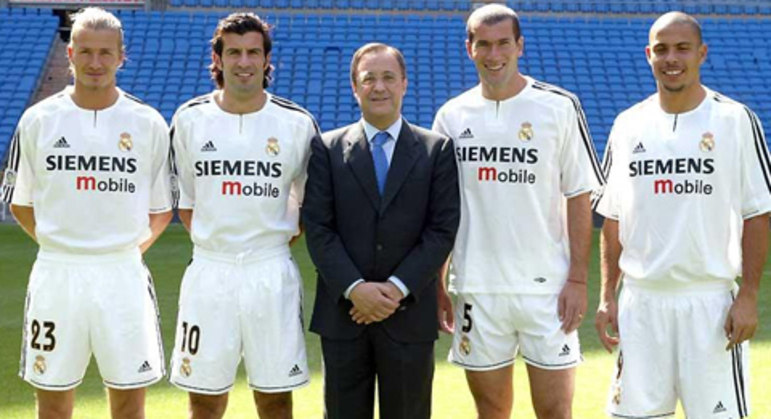 Alguns dos "Galácticos" de Perez, ao centro: Beckham, Figo, Zidane e Ronaldo