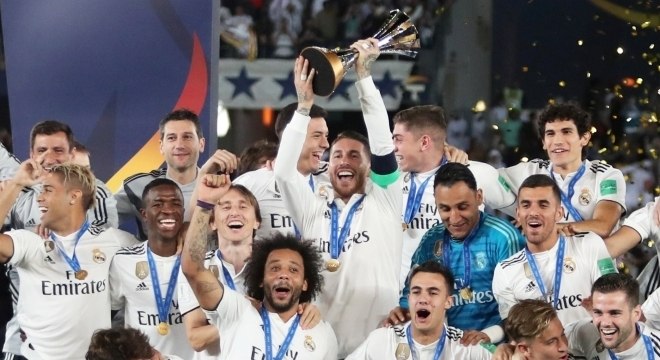 Real Madrid tricampeão mundial de clubes - Três Pontos