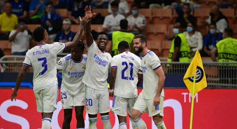 7º Real Madrid (Espanha): 846 milhões de euros (R$5,36 bilhões)