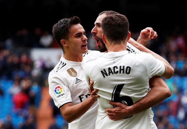 Mais cedo, o&Acirc;&nbsp;Real Madrid sofreu, mas conseguiu vencer o Eibar por 2 a 1