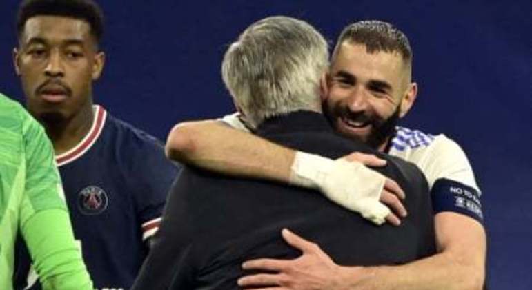 Real Madrid x PSG - Benzema e Carlo Ancelotti