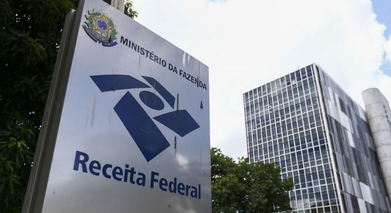 Receita Federal adia data de retorno às atividades presenciais para 31/3
