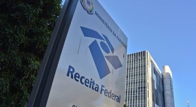 Receita pode parar de emitir CPF, processamento de IR e certidões negativas