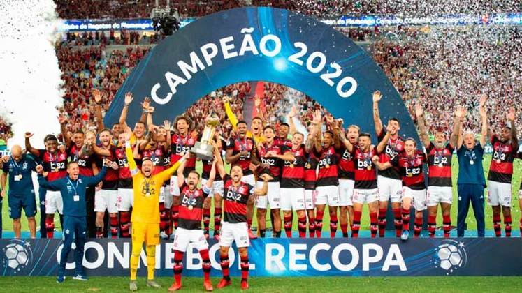 Recopa Sul-Americana 2020 - Campeão da Libertadores, o Flamengo superou o Independiente Del Valle (EQU), após 2 a 2 em Quito e 3 a 0 no Rio, e conquistou mais uma taça