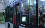 O sistema Paese, um mecanismo que coloca mais ônibus em circulação na capital paulista quando os trilhos sofrem alguma alteração, está em vigor e tenta dar conta do fluxo de pessoas que precisam trabalhar