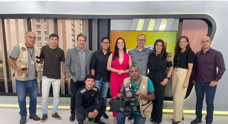 Equipe do Amazonas No Ar e diretoria da Record TV Manaus