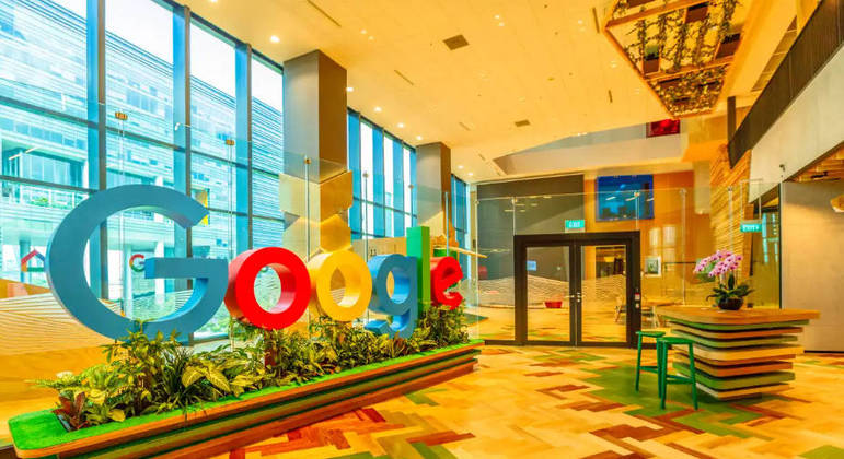 Google nega as alegações do comitê político