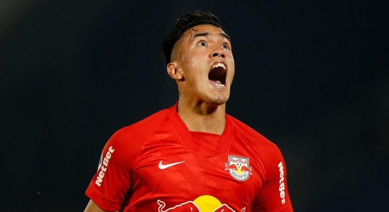 RED BULL BRAGANTINO - Contrato com a Nike sem a data do término divulgada. A fornecedora de material esportivo possui um acordo global com a Red Bull