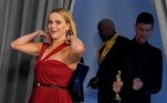 Já Reese Witherspoon apostou em um modelo esvoaçante da coleção outono/inverno 2021 da Dior, apresentada na última temporada em Paris 