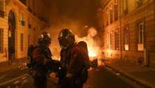 Reforma da previdência francesa gera protestos e prisão de centenas de manifestantes
