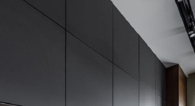 Reforma de cozinha planejada preta 