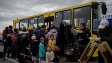 Deslocados forçados no mundo superam os 100 milhões pela primeira vez, diz ONU
