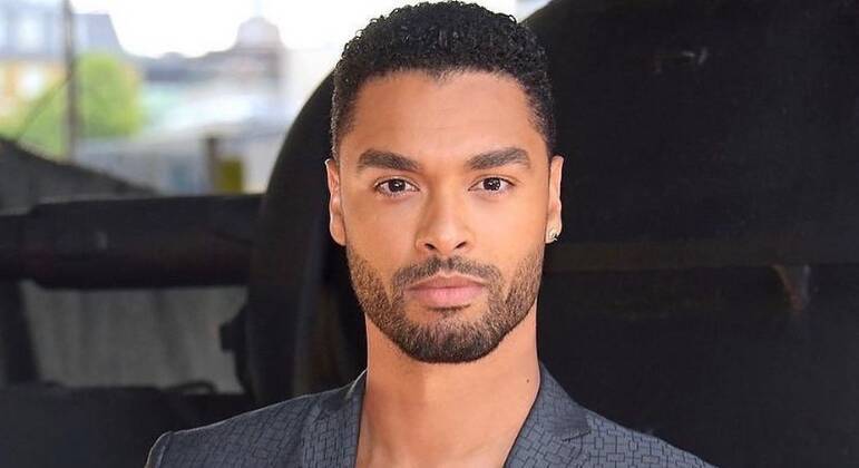 Regé-Jean Page é eleito o homem mais bonito do mundo, segundo a ciência -  Lifestyle - R7 Beleza