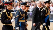 Vigília dos príncipes: rei Charles 3º e irmãos visitarão velório da rainha Elizabeth 2ª