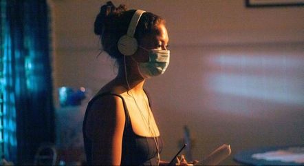 Reina dirigiu o curta "Lahi" durante a pandemia
