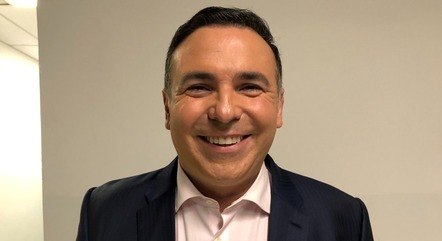 Reinaldo  Gottino reassume o "Balanço Geral" nesta segunda
