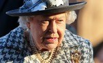 O palácio de Buckingham anunciou na última quinta-feira (21) que a rainha Elizabeth 2ª, 95, passou a noite de quarta-feira (20) internada em um hospital de Londres sob observação, mas que já retornou à sua residência oficial no palácio de Windsor, a cerca de 30 quilômetros da capital do Reino Unido