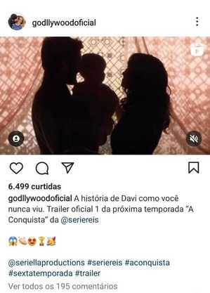 Post da autora com o trailer de Reis