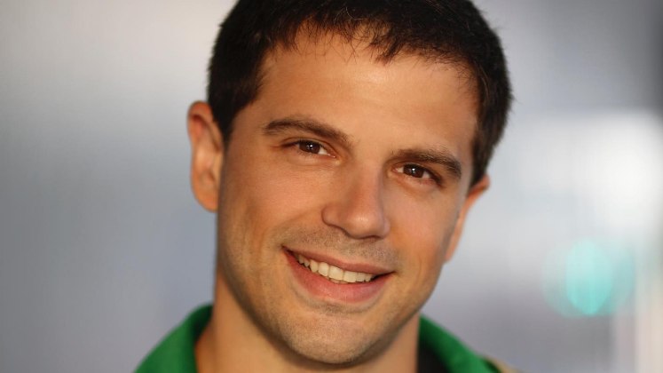 Duda Nagle está pronto para o seu próximo desafio profissional! O ator, que já fez a minissérie bíblica Milagres de Jesus, em 2013, na Record TV, retorna à emissora no elenco de Reis, que estreia em breve. Nas redes sociais do ator, a notícia foi comemorada pelos fãs, que desejaram sucesso