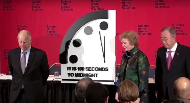 Cientistas apresentam o "relógio do fim do mundo" com 100 segundos para o fim