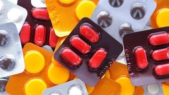 Câmara aprova isenção de três impostos para laboratórios e indústrias que doarem remédios