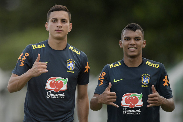 Renan, Gabriel Verón, seleção brasileira
