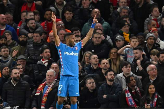 Renan Lodi - lateral-esquerdo - 24 anos: o jogador do Atlético de Madrid (ESP) atraiu interesse do Newcastle (ING) e Inter de Milão (ITA)