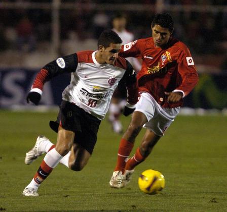 Renato Augusto estreou lá atrás, em 2005. Por uma ironia do destino, o primeiro jogo dele como profissional foi justamente contra o Corinthians
