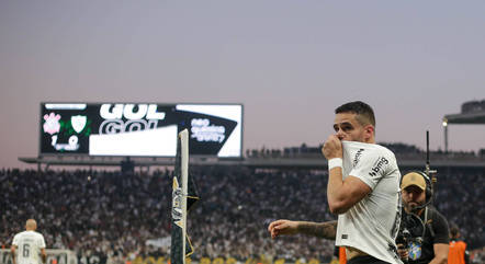 Cássio brilha e vive temporada com mais defesas de pênaltis no Corinthians  - Esportes - R7 Futebol