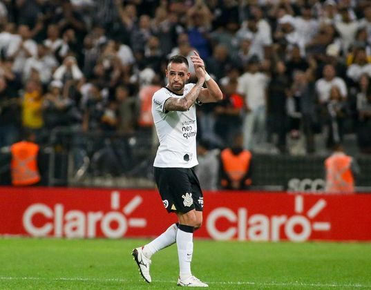 Só que depois de três anos por lá, Renato Augusto enfim voltou para o seu lar