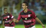 Confira a trajetória de Renato Augusto, de torcedor do Flamengo a camisa 8 da seleção brasileira