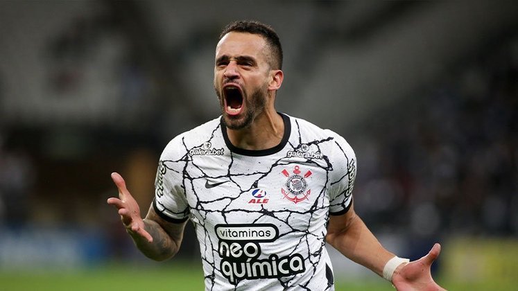 Renato Augusto (meia) - Nove Dérbis pelo Corinthians - duas vitória, cinco empates e duas derrotas