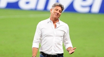 Torcida do Corinthians se empolga com mensagem de filha de Renato -  Esportes - R7 Futebol