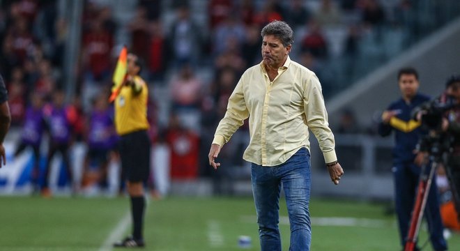 Renato lamentou erros do Grêmio contra o Atlético-PR Crédito: Lucas Uebel / Grêmio / Divulgação / CP