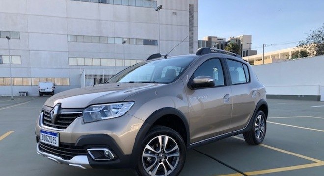 Renault agora vende toda sua linha de carros na internet - Automais