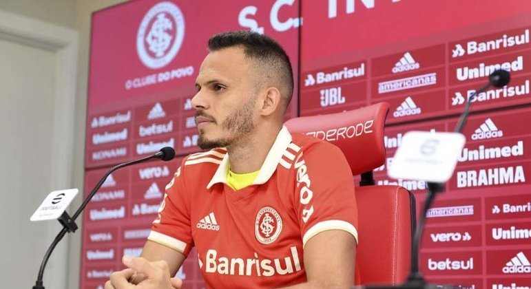 Renê (LE) - Negociado com o Internacional