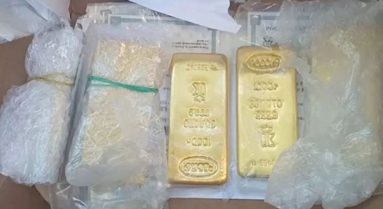 Alguns lingotes de ouro, de alto valor no mercado mundial, também estavam em posse de Yevgeny Prigozhin, de acordo com a mídia ligada a Putin