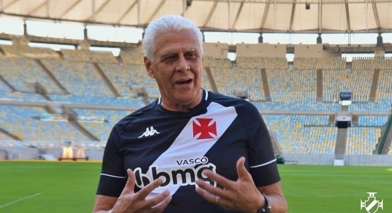 Roberto Dinamite estava internado em um hospital no Rio de Janeiro
