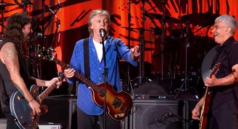 A cereja do bolo: Paul McCartney tocou Oh! Darling, de 1969, pela primeira vez ao vivo