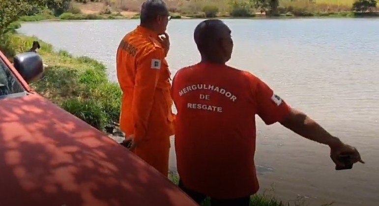 Bombeiros localizam corpo de homem que se afogou no Lago Paranoá