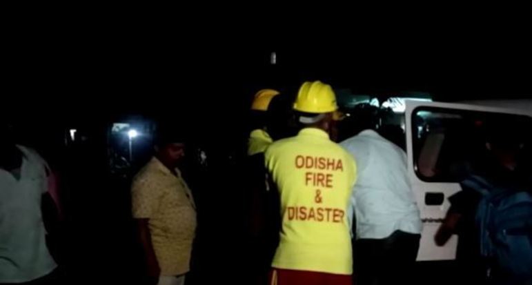 resgate acidente índia