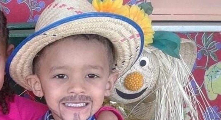 Pedro Alves morreu aos 8 anos, após ter ficado mais de 16 horas dentro de um buraco