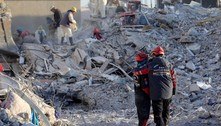 Mãe, pai e cinco filhos morrem em incêndio após sobreviverem ao terremoto do dia 6 de fevereiro 