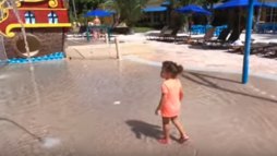 Juliana Rios mostra resort com diversas opções de lazer para as crianças em Miami